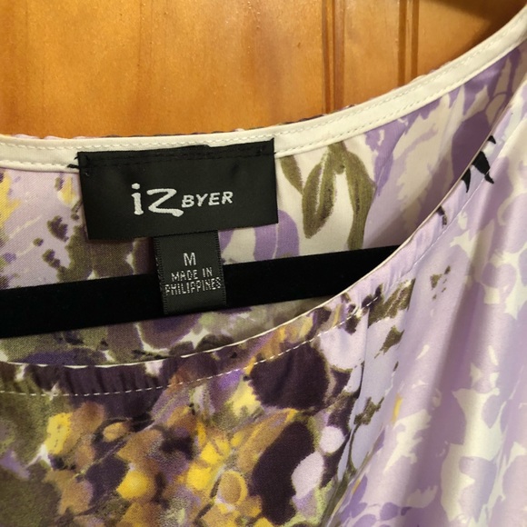 Empire waist, top. - Picture 3 of 7